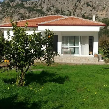 Flat W Nature View And Garden In Orhaniye * מרמריס